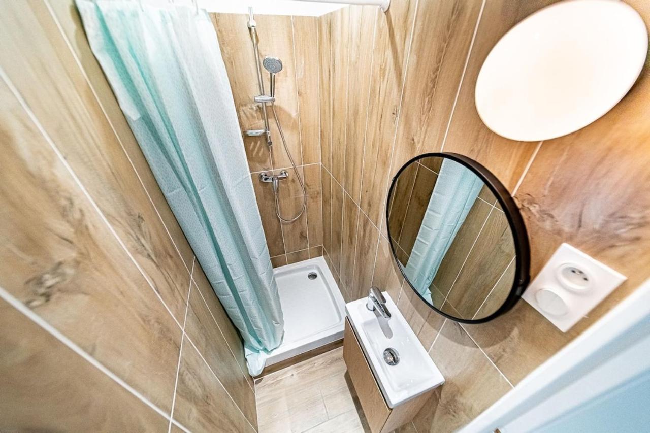 Appartement Sleep And Go - Cozy 9 People - Oullins Extérieur photo