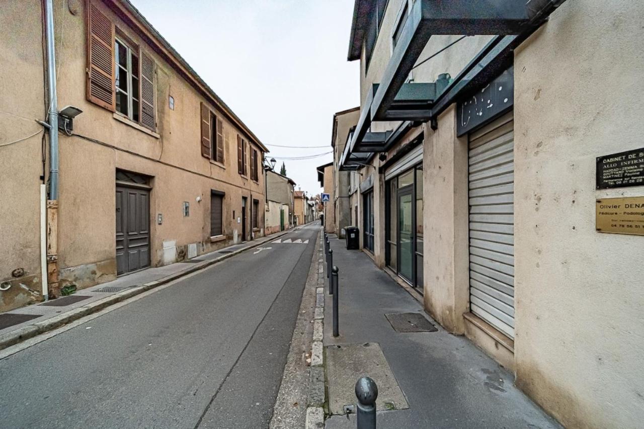 Appartement Sleep And Go - Cozy 9 People - Oullins Extérieur photo